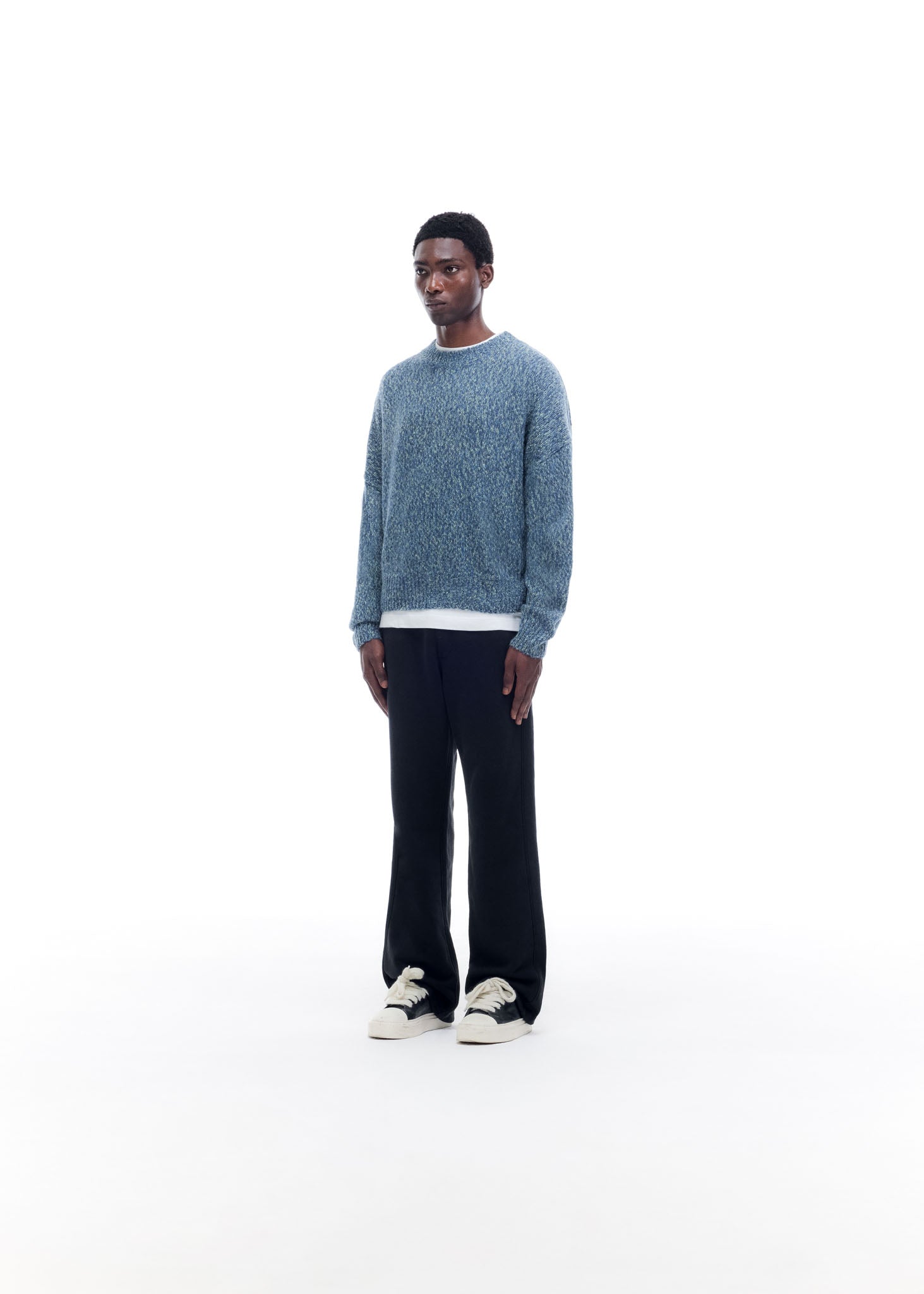 FLECKED KNIT SWEATER