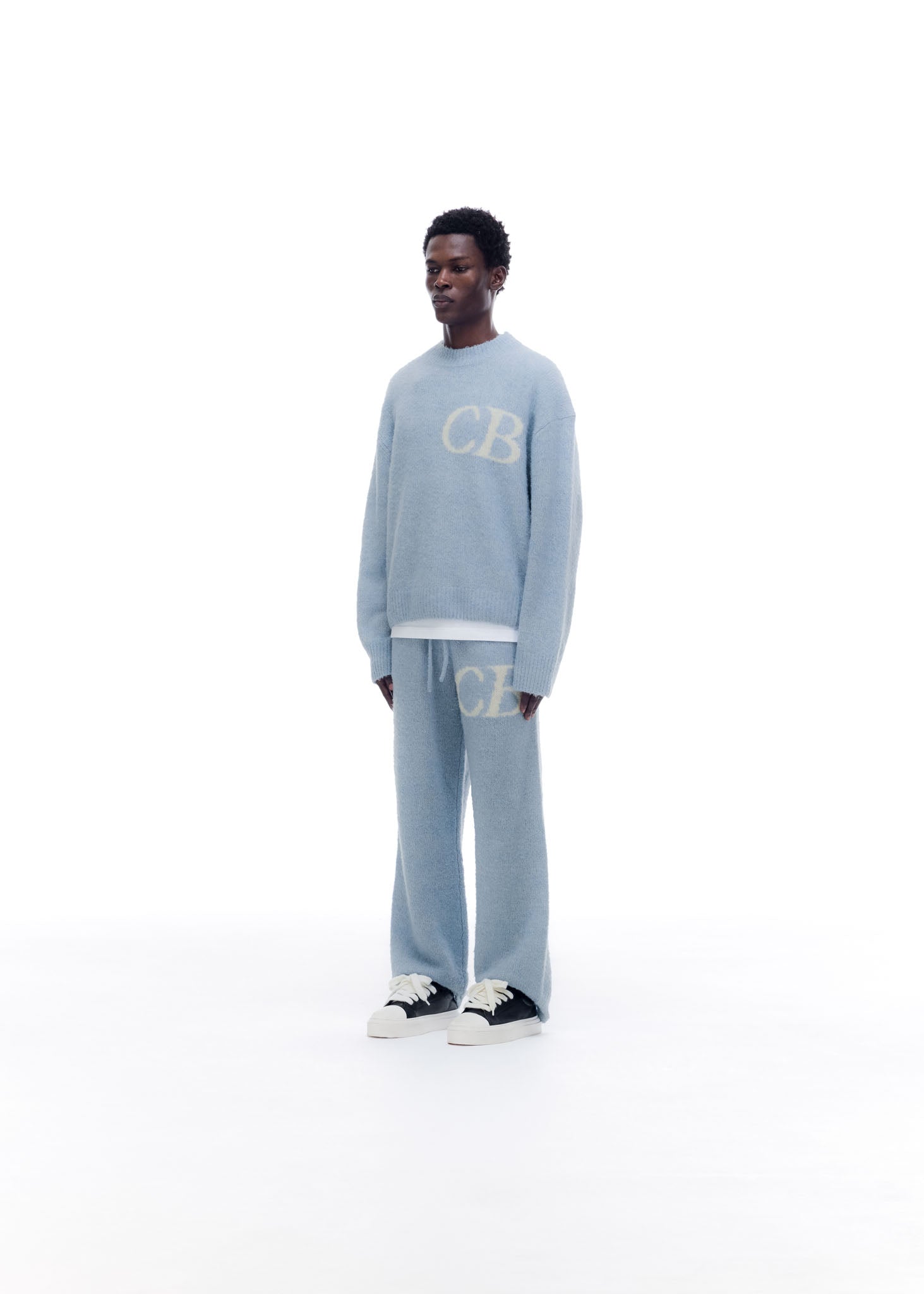 CB LOGO KNIT SWEATER