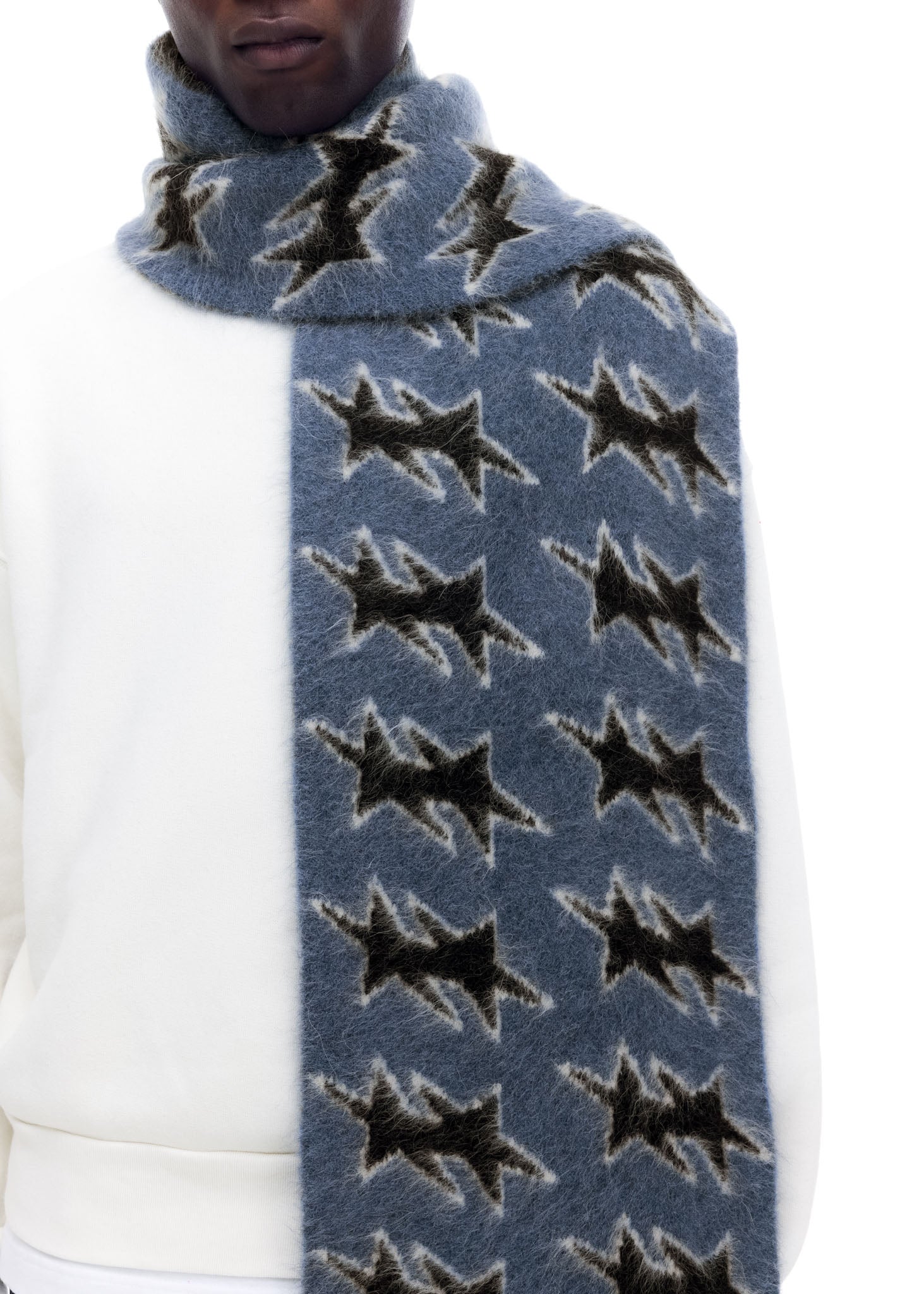 STAR KNIT SCARF