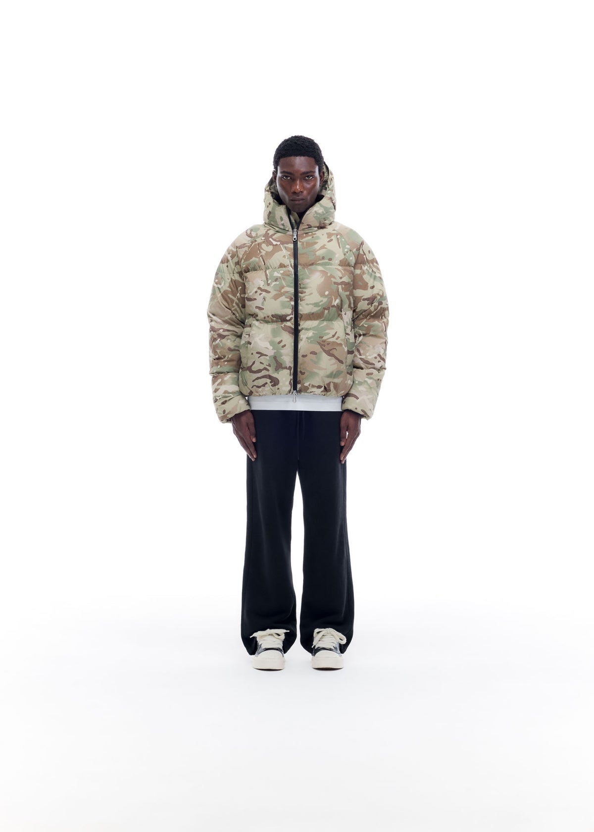 CAMO HOODED DOWN JACKET