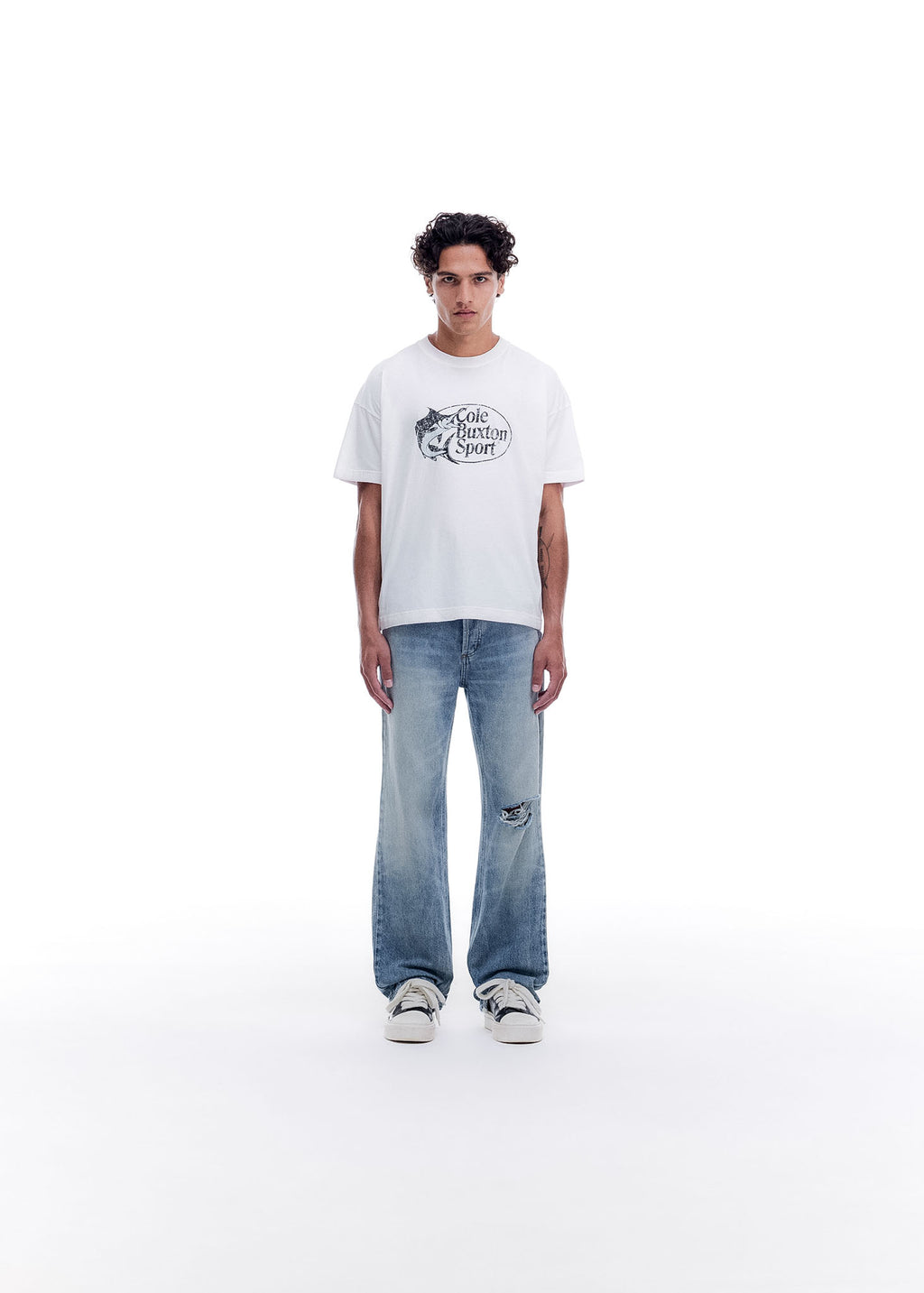 DISTRESSED CBS T-SHIRT