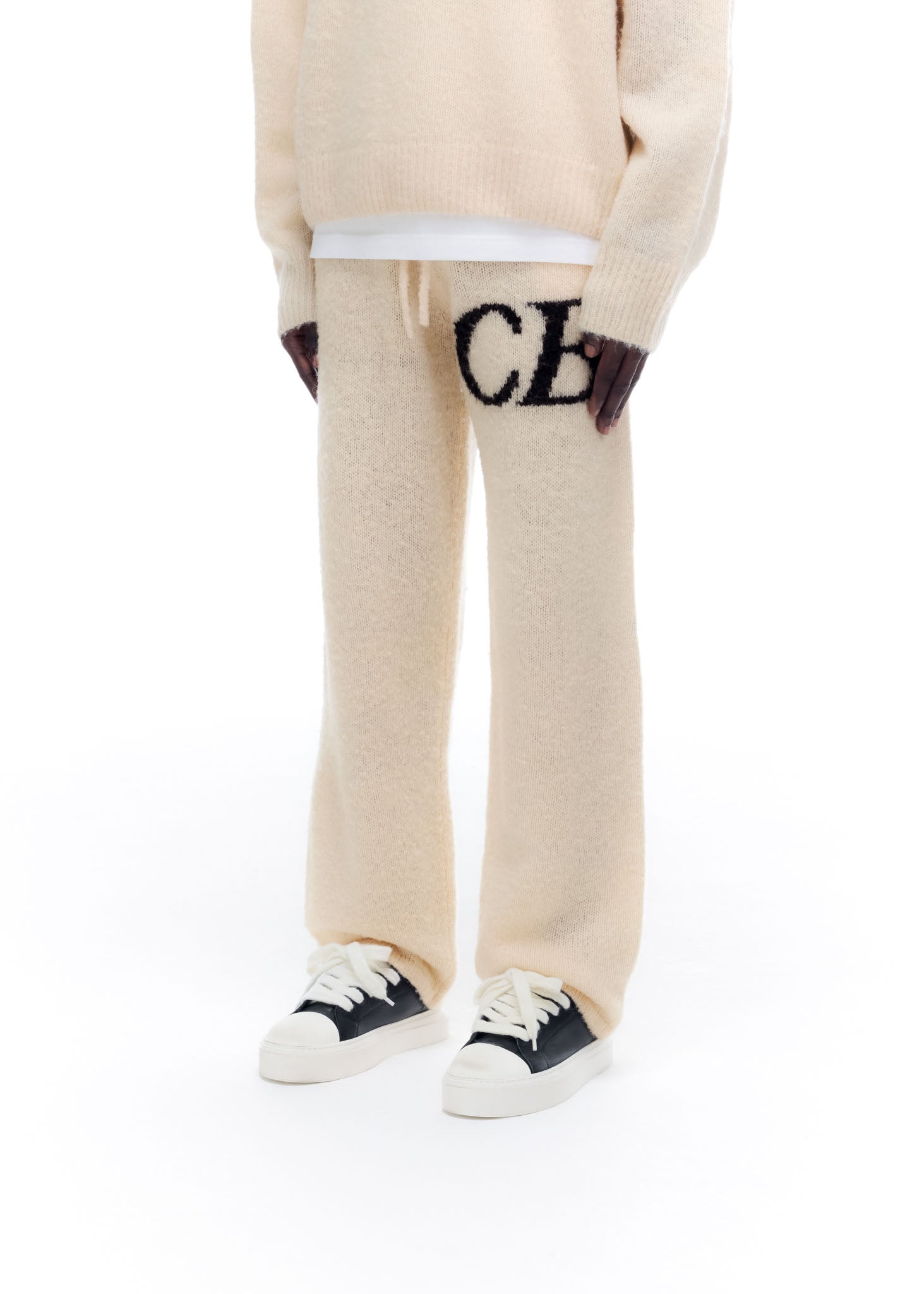 CB LOGO KNIT PANTS