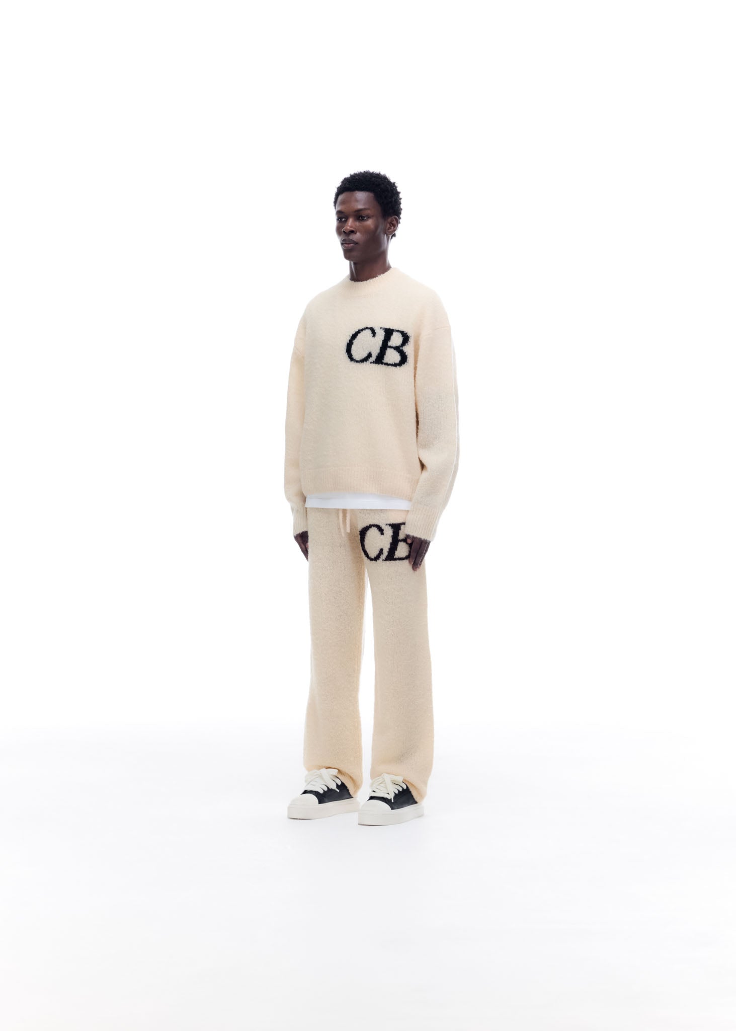 CB LOGO KNIT SWEATER