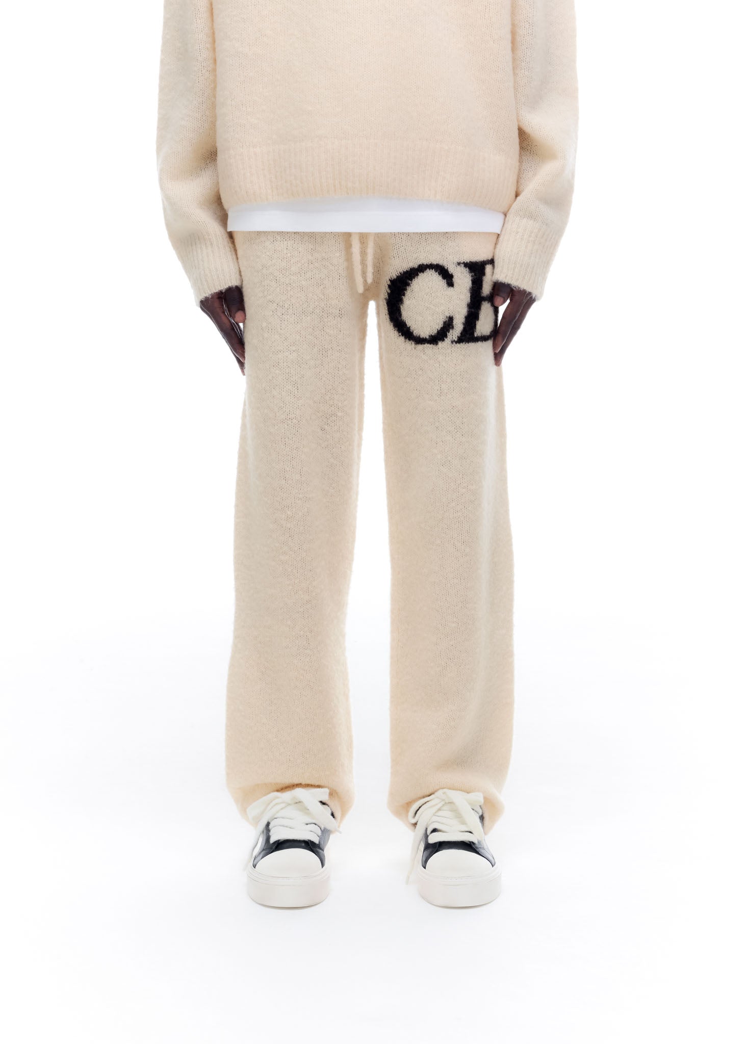 CB LOGO KNIT PANTS