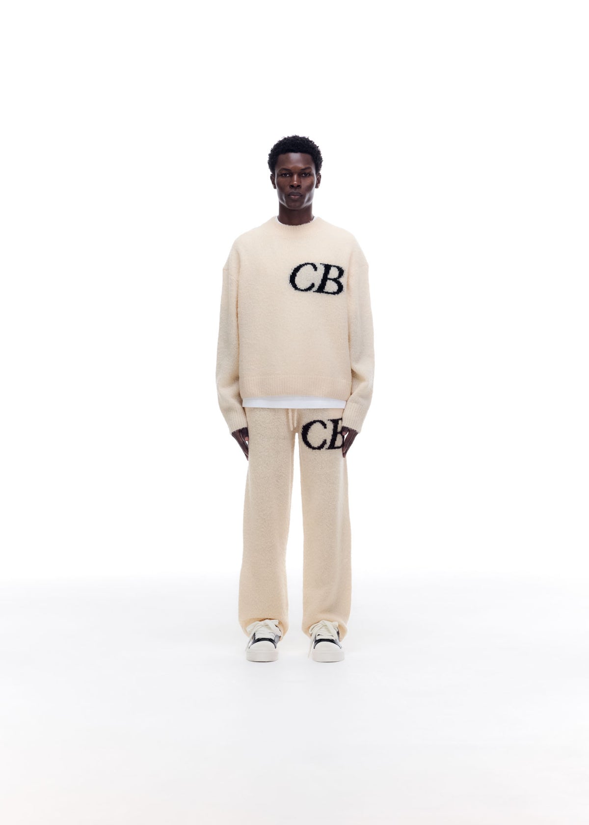 CB LOGO KNIT SWEATER