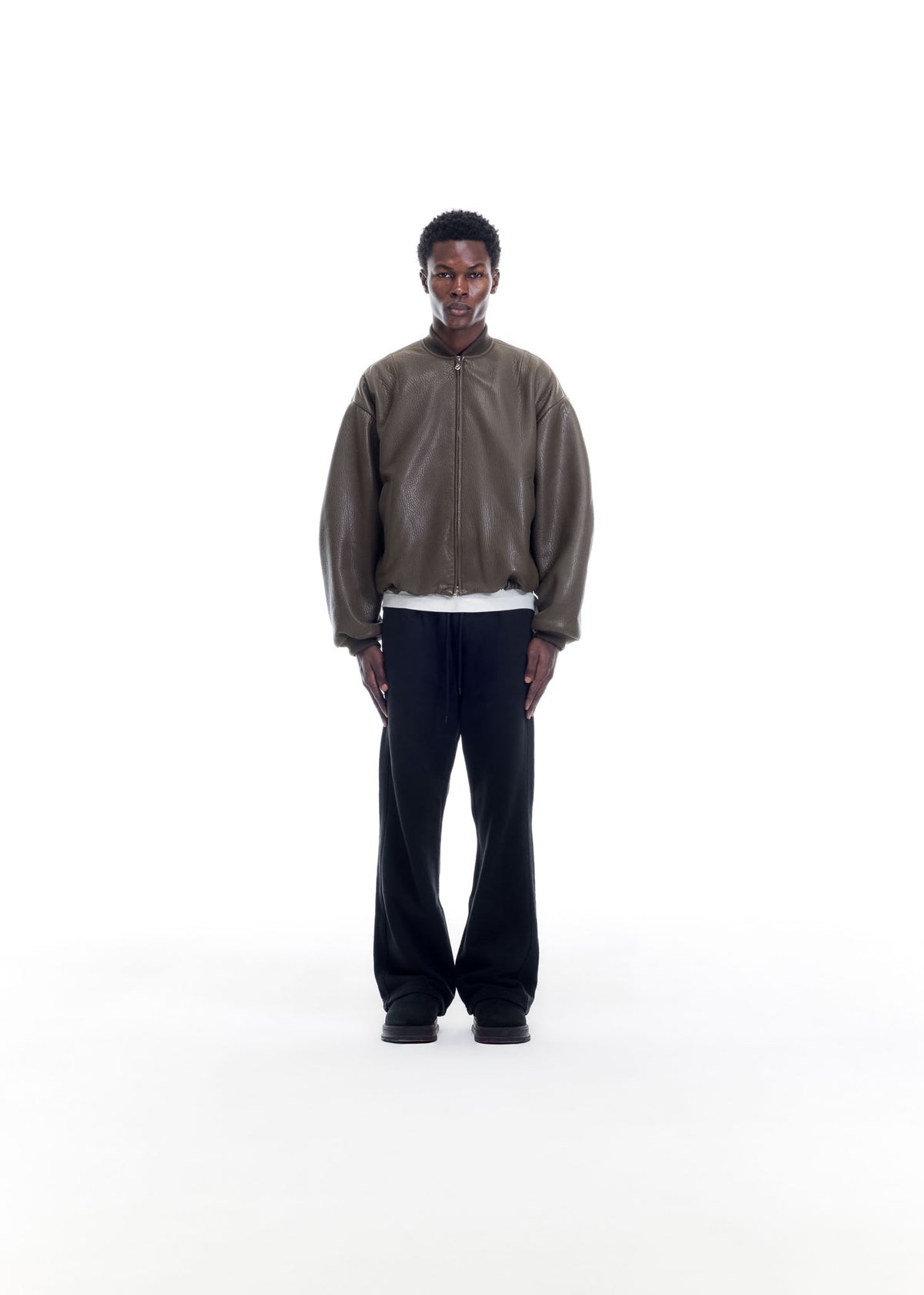 SHRUNKEN LEATHER BOMBER