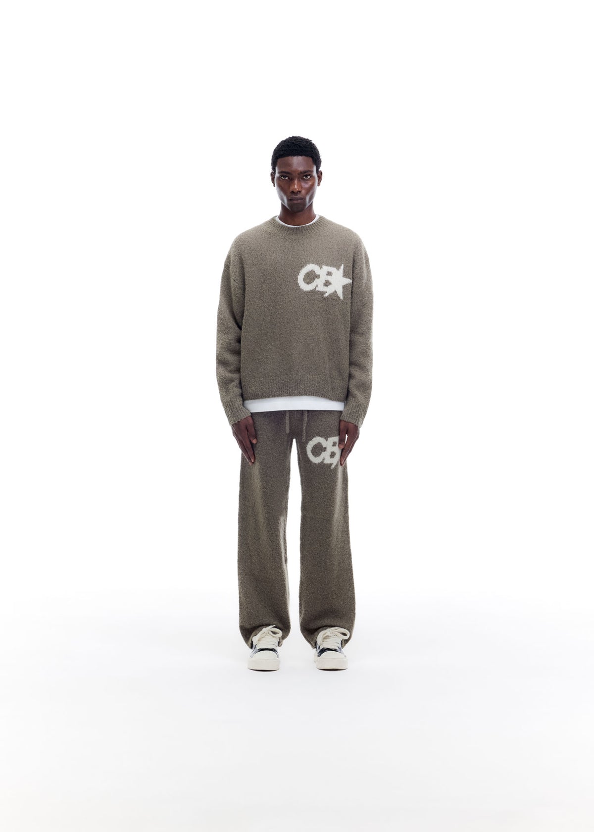 CB STAR KNIT SWEATER