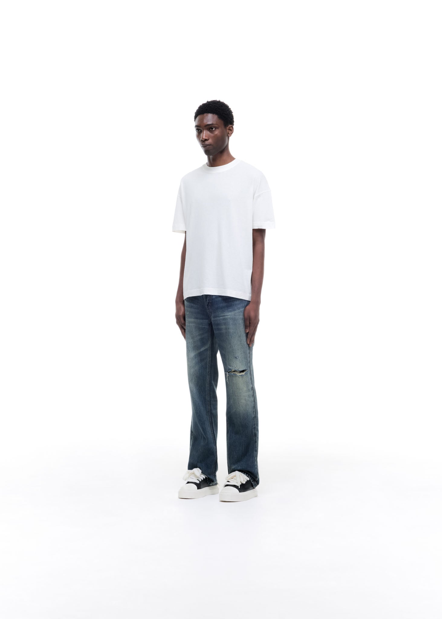 DARK WASH JEANS