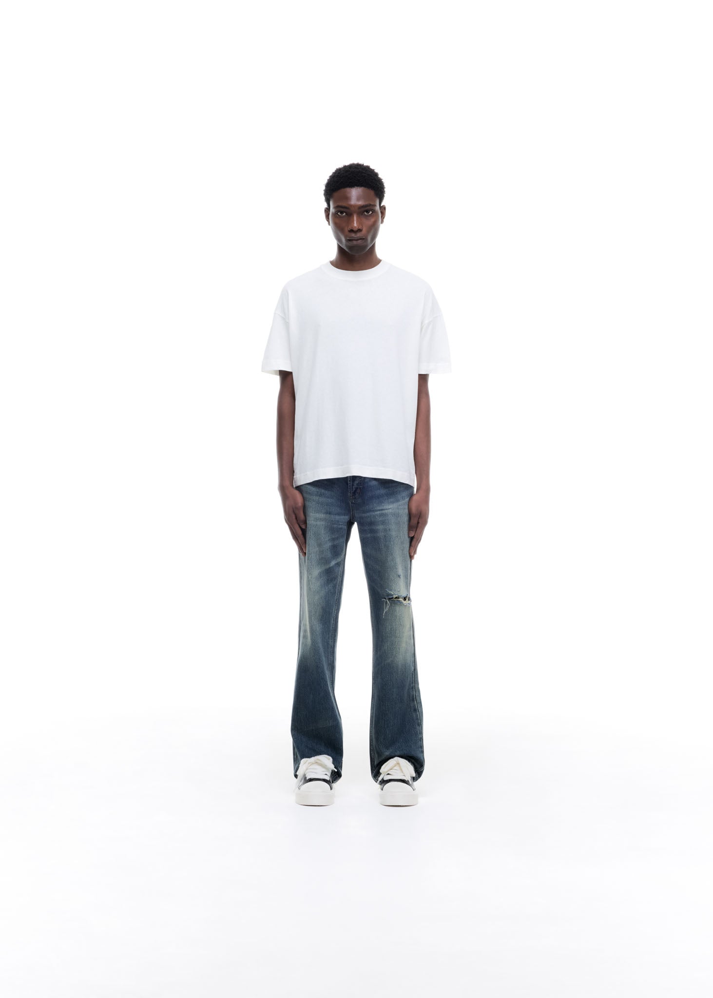 DARK WASH JEANS
