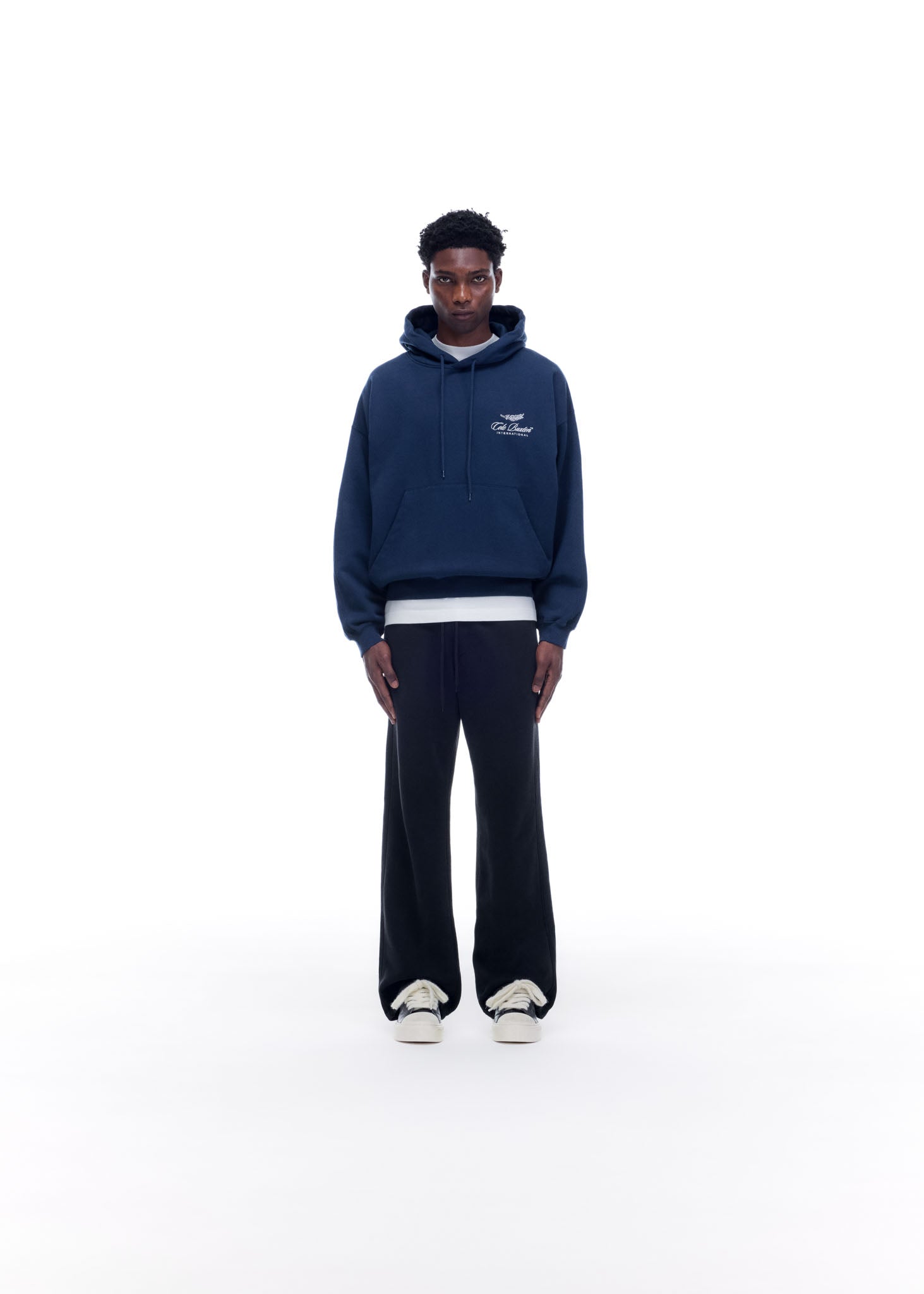 INTERNATIONAL HOODIE