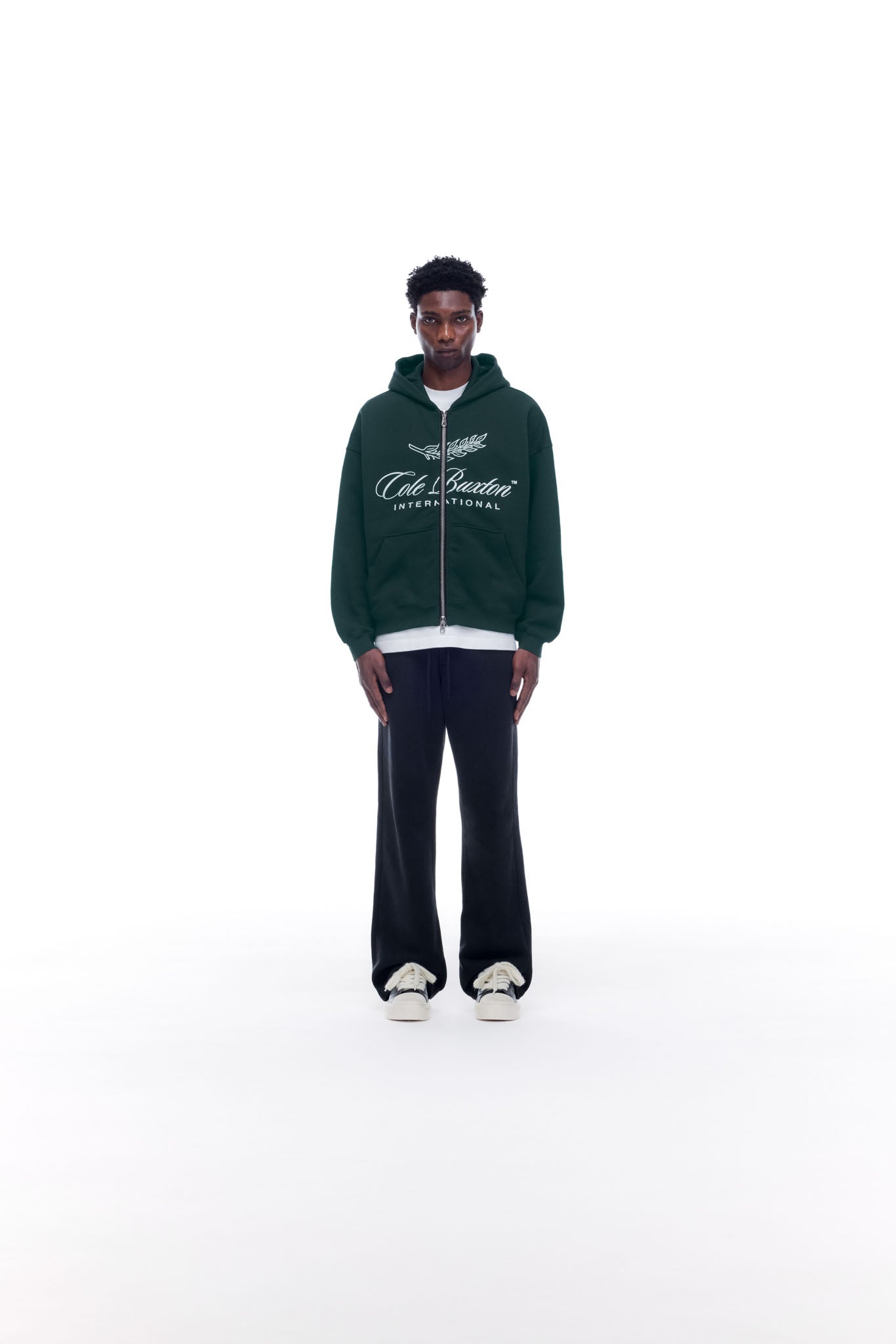 INTERNATIONAL ZIPPED HOODIE