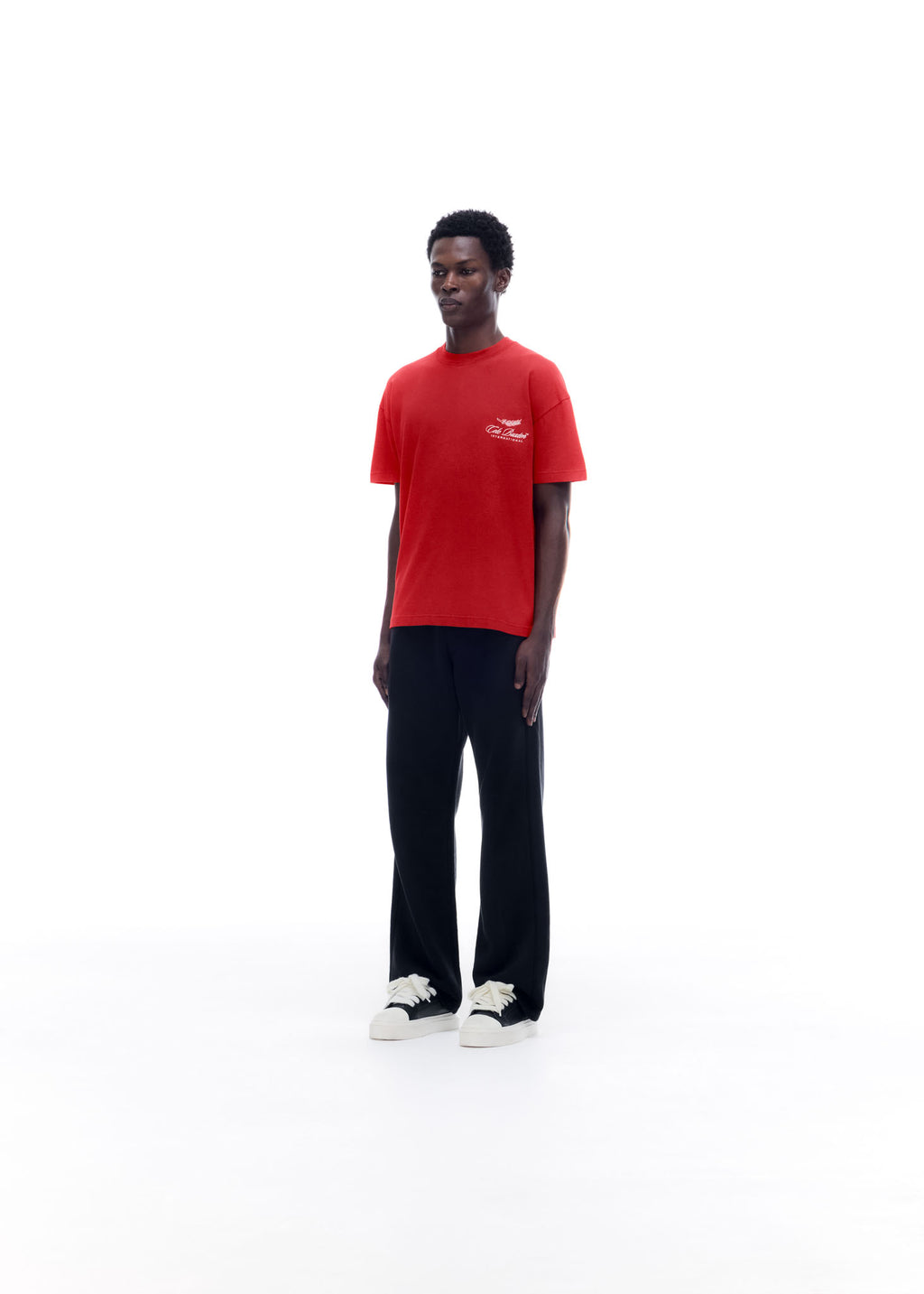 INTERNATIONAL T-SHIRT