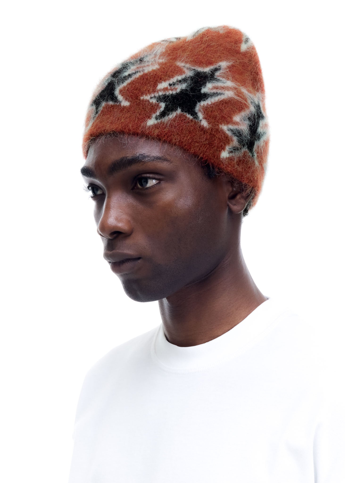 STAR KNIT BEANIE