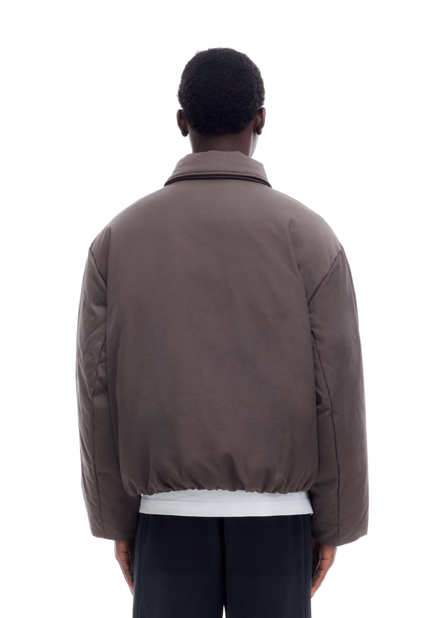 ROUNDED COLLARED DOWN JACKET