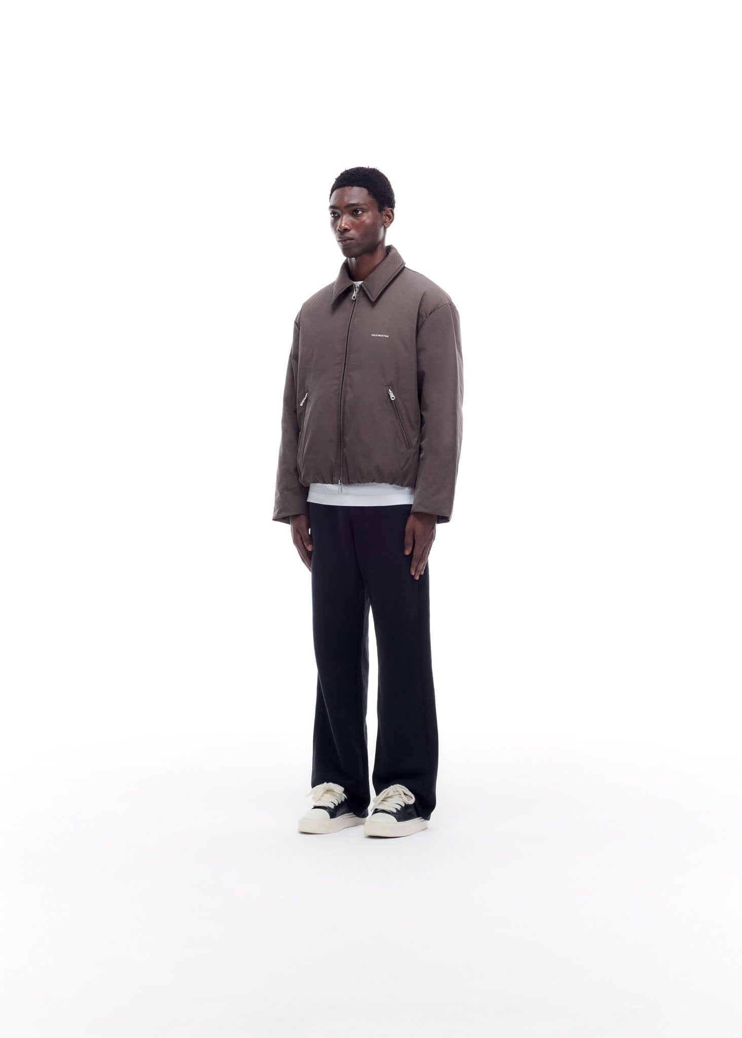 ROUNDED COLLARED DOWN JACKET