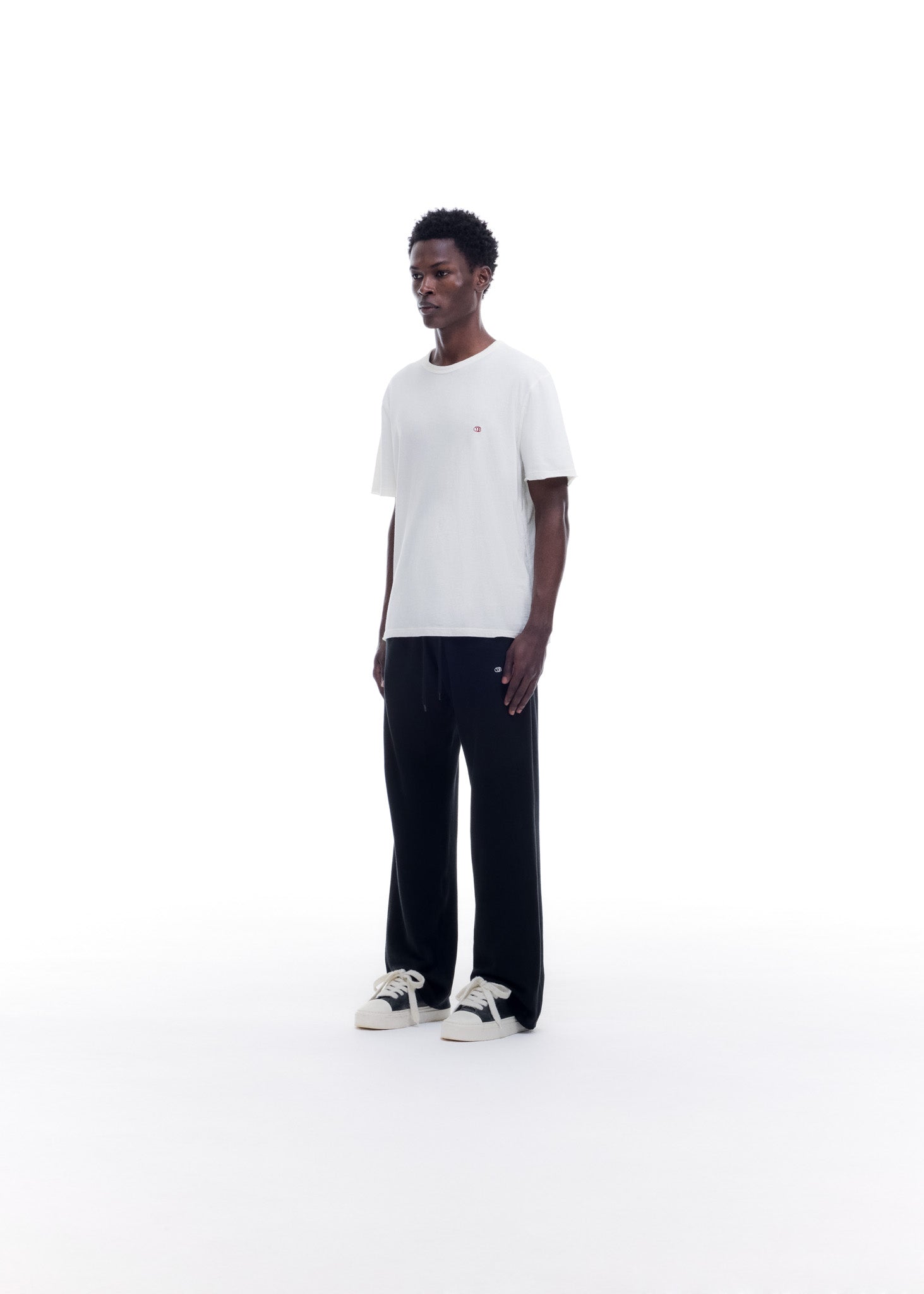 MINI EMBLEM DISTRESSED COLE T-SHIRT