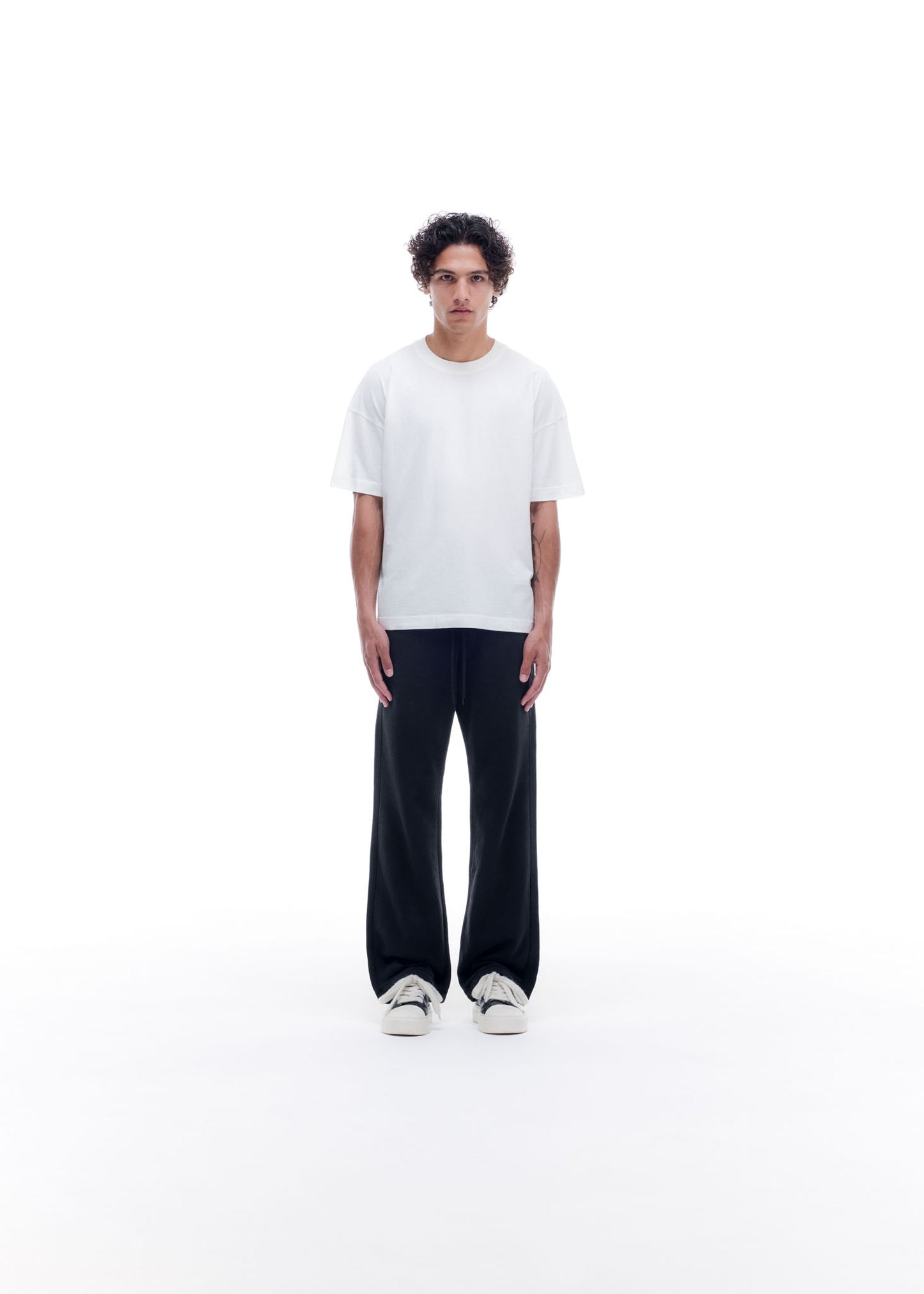 DISTRESSED LIGHTWEIGHT T-SHIRT