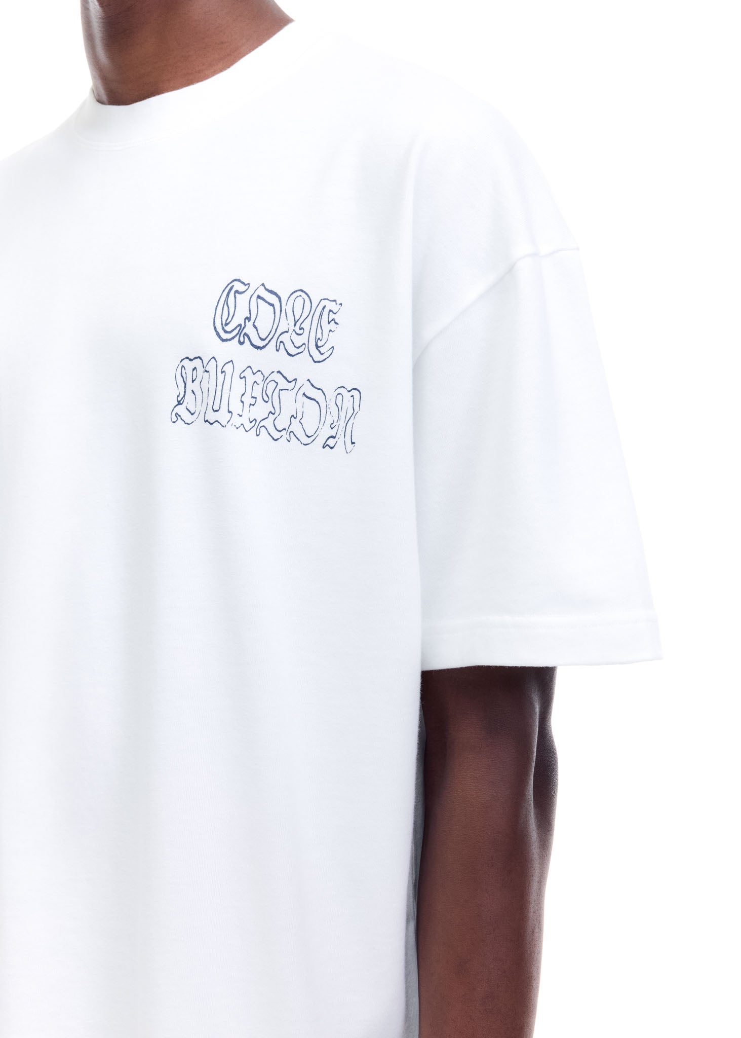 BLACK LETTER SPORTSWEAR T-SHIRT