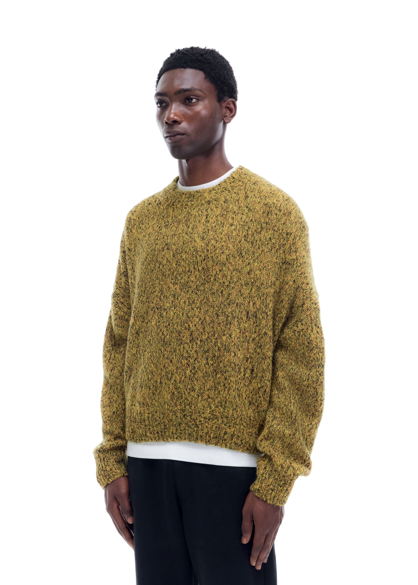 FLECKED KNIT SWEATER