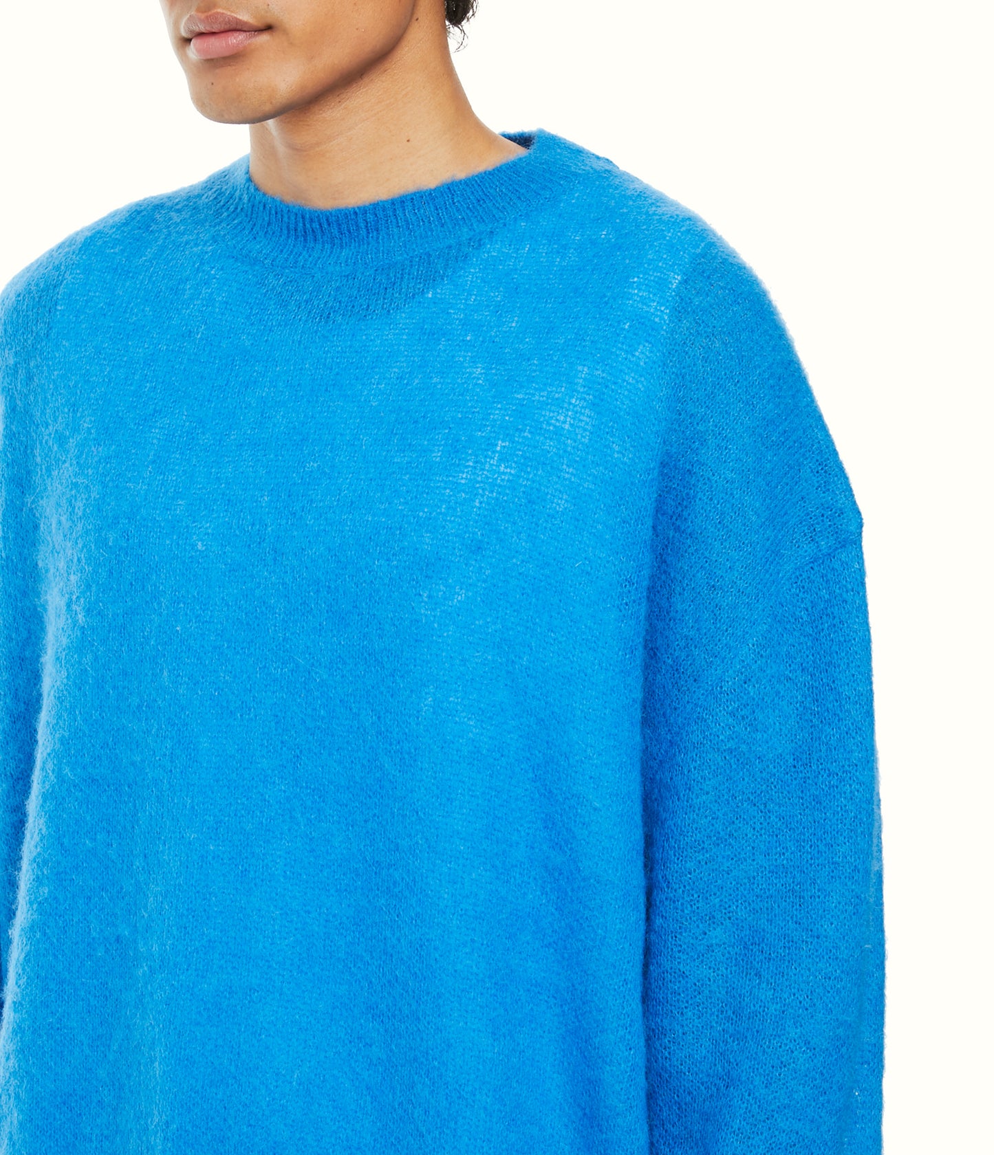 LOOSE KNIT SWEATER