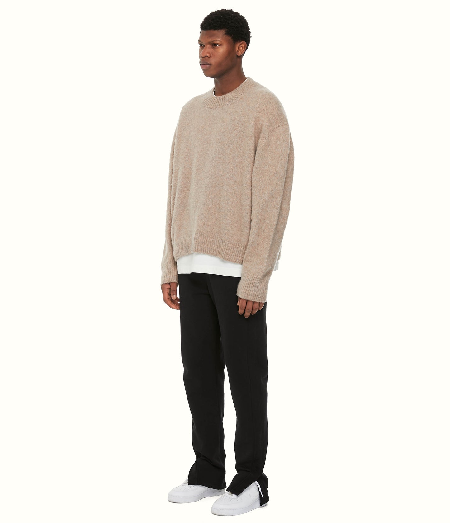 KNIT SWEATER
